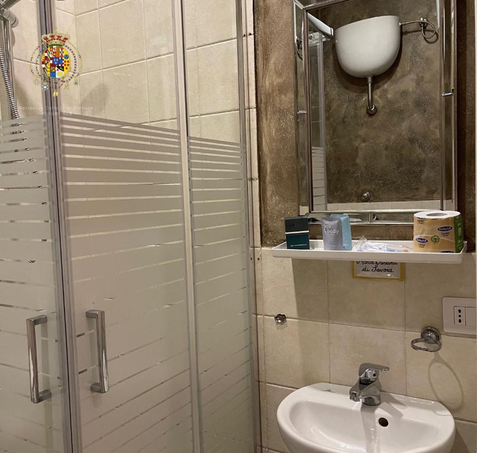 نابولي Residenza B&B المظهر الخارجي الصورة