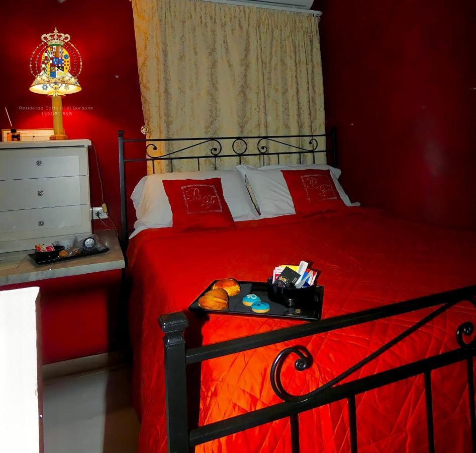 نابولي Residenza B&B المظهر الخارجي الصورة